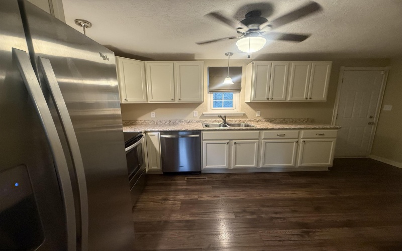 1233 Pleasant Valley Road, Fairmont, West Virginia 26554, 2 Bedrooms Bedrooms, 6 Rooms Rooms,1 BathroomBathrooms,Single Family Detached,For Sale,Pleasant Valley,10161806