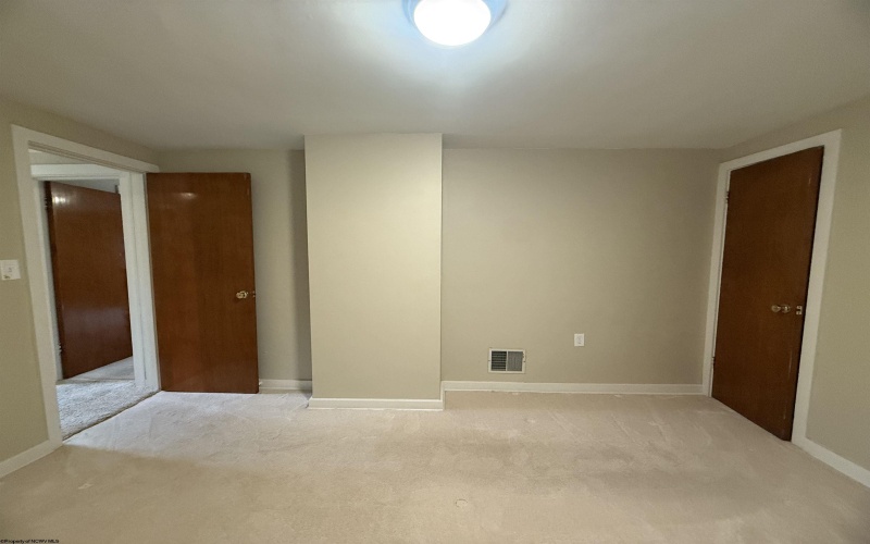 1233 Pleasant Valley Road, Fairmont, West Virginia 26554, 2 Bedrooms Bedrooms, 6 Rooms Rooms,1 BathroomBathrooms,Single Family Detached,For Sale,Pleasant Valley,10161806