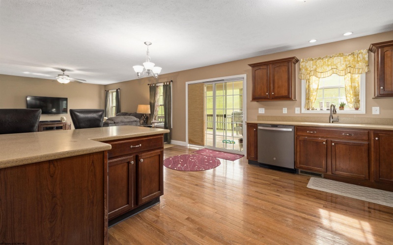 93 Bancroft Court, Bridgeport, West Virginia 26330, 4 Bedrooms Bedrooms, 11 Rooms Rooms,2 BathroomsBathrooms,Single Family Detached,For Sale,Bancroft,10161793