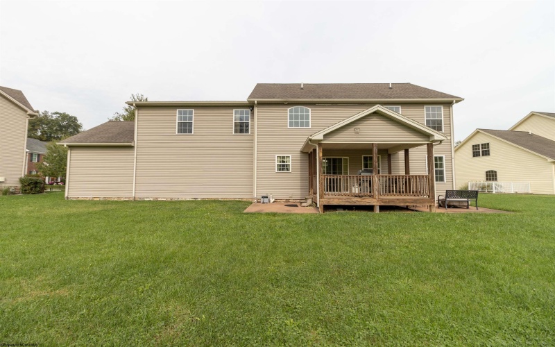 93 Bancroft Court, Bridgeport, West Virginia 26330, 4 Bedrooms Bedrooms, 11 Rooms Rooms,2 BathroomsBathrooms,Single Family Detached,For Sale,Bancroft,10161793