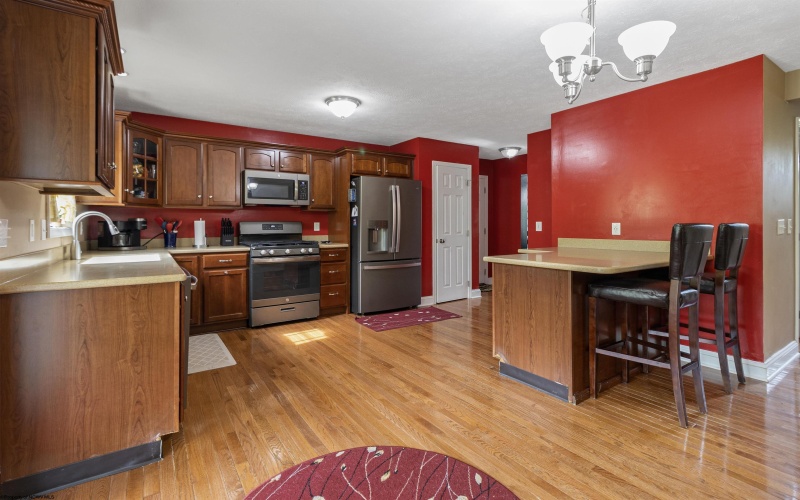 93 Bancroft Court, Bridgeport, West Virginia 26330, 4 Bedrooms Bedrooms, 11 Rooms Rooms,2 BathroomsBathrooms,Single Family Detached,For Sale,Bancroft,10161793
