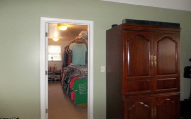 1048 Saint Ives Drive, Hurricane, West Virginia 25526-0000, 6 Bedrooms Bedrooms, 16 Rooms Rooms,4 BathroomsBathrooms,Single Family Detached,For Sale,Saint Ives,10161810 1048 Saint Ives Drive, Hurricane, West Virginia 25526-0000, 6 Bedrooms Bedrooms, 16 Rooms Rooms,4 BathroomsBathrooms,Single Family Detached,For Sale,Saint Ives,10161810