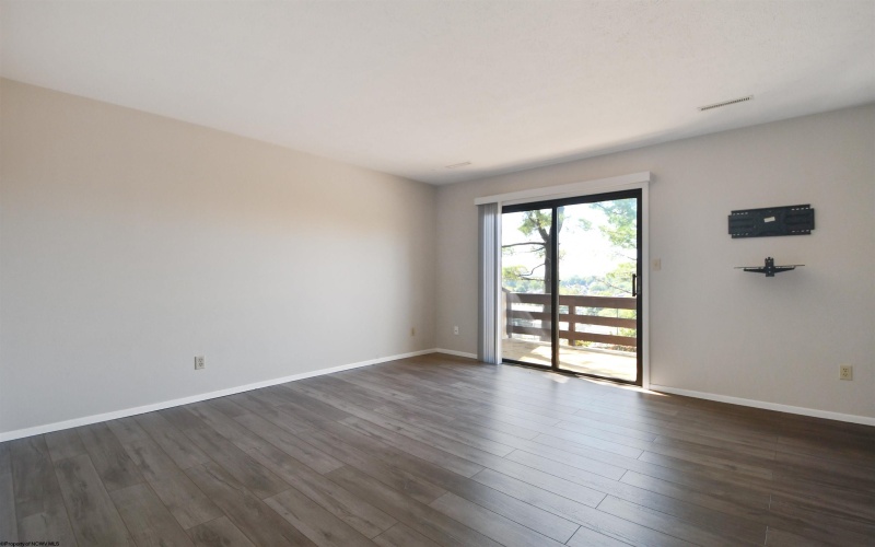 1236 Van Voorhis Road, Morgantown, West Virginia 26505, 2 Bedrooms Bedrooms, 4 Rooms Rooms,1 BathroomBathrooms,Single Family Attached,For Sale,Van Voorhis,10161822 1236 Van Voorhis Road, Morgantown, West Virginia 26505, 2 Bedrooms Bedrooms, 4 Rooms Rooms,1 BathroomBathrooms,Single Family Attached,For Sale,Van Voorhis,10161822