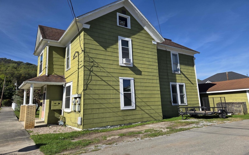 305 Third Street, Parsons, West Virginia 26287, ,Multi-unit/income,For Sale,Third,10161819