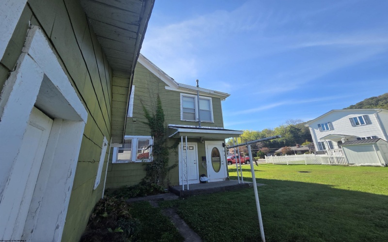 305 Third Street, Parsons, West Virginia 26287, ,Multi-unit/income,For Sale,Third,10161819