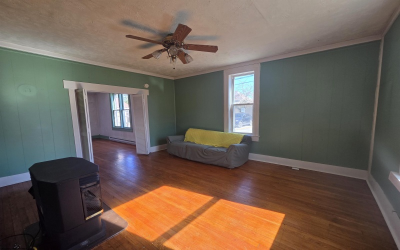 305 Third Street, Parsons, West Virginia 26287, ,Multi-unit/income,For Sale,Third,10161819