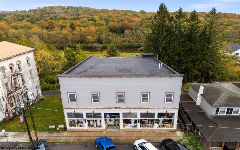437 William Avenue, Davis, West Virginia 26260-000, ,Multi-unit/income,For Sale,William,10161825