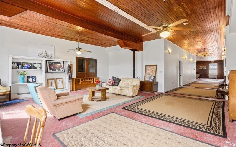 437 William Avenue, Davis, West Virginia 26260-000, ,Multi-unit/income,For Sale,William,10161825