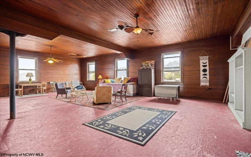 437 William Avenue, Davis, West Virginia 26260-000, ,Multi-unit/income,For Sale,William,10161825