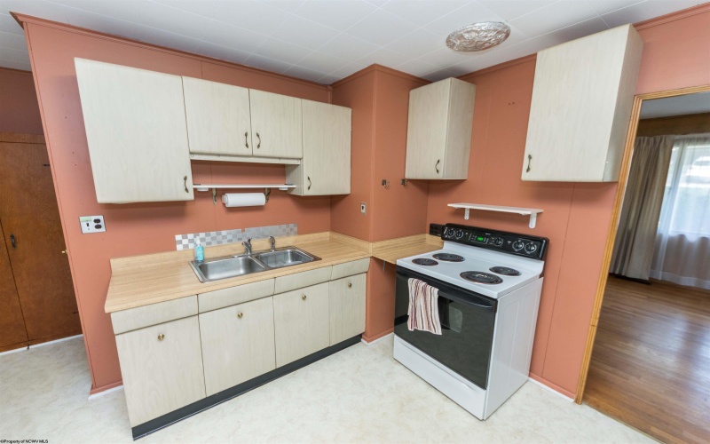 1497 Eastern Avenue, Morgantown, West Virginia 26505, 4 Bedrooms Bedrooms, 8 Rooms Rooms,2 BathroomsBathrooms,Single Family Detached,For Sale,Eastern,10161814 1497 Eastern Avenue, Morgantown, West Virginia 26505, 4 Bedrooms Bedrooms, 8 Rooms Rooms,2 BathroomsBathrooms,Single Family Detached,For Sale,Eastern,10161814