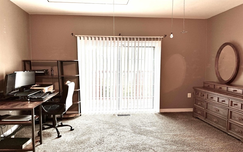 339 22nd Street, Clarksburg, West Virginia 26301, 3 Bedrooms Bedrooms, 8 Rooms Rooms,2 BathroomsBathrooms,Single Family Detached,For Sale,22nd,10161815