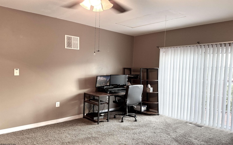 339 22nd Street, Clarksburg, West Virginia 26301, 3 Bedrooms Bedrooms, 8 Rooms Rooms,2 BathroomsBathrooms,Single Family Detached,For Sale,22nd,10161815