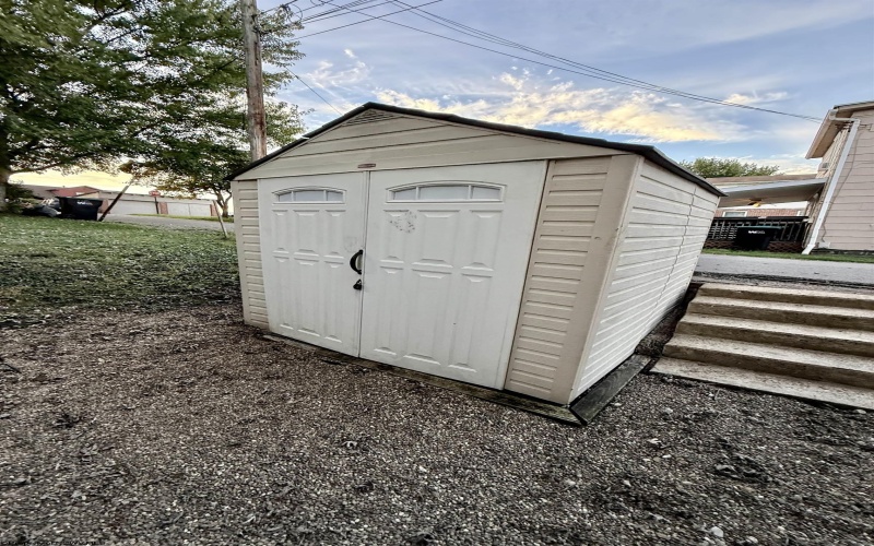 339 22nd Street, Clarksburg, West Virginia 26301, 3 Bedrooms Bedrooms, 8 Rooms Rooms,2 BathroomsBathrooms,Single Family Detached,For Sale,22nd,10161815