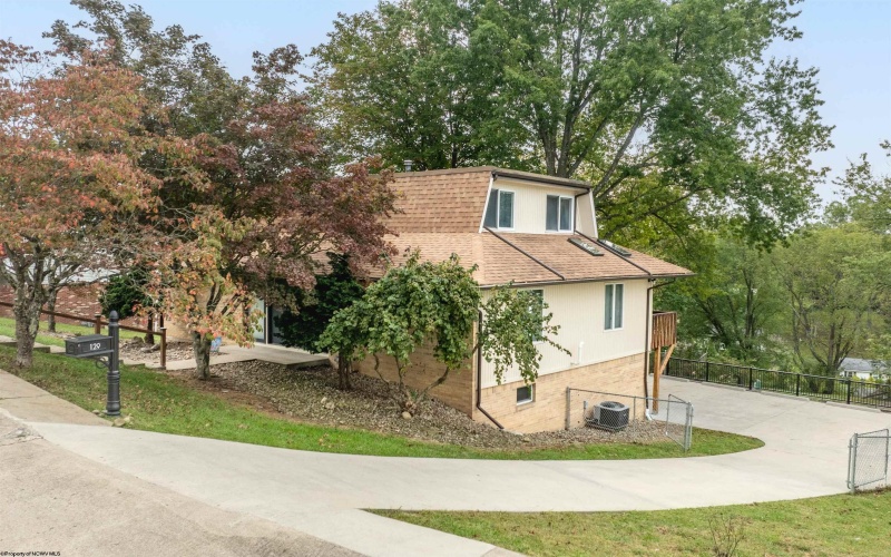 129 Bakers Drive, Morgantown, West Virginia 26505, 3 Bedrooms Bedrooms, 8 Rooms Rooms,3 BathroomsBathrooms,Single Family Detached,For Sale,Bakers,10161823 129 Bakers Drive, Morgantown, West Virginia 26505, 3 Bedrooms Bedrooms, 8 Rooms Rooms,3 BathroomsBathrooms,Single Family Detached,For Sale,Bakers,10161823