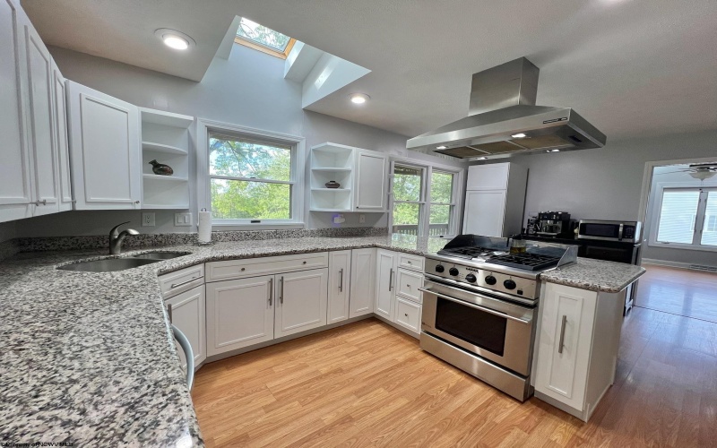 129 Bakers Drive, Morgantown, West Virginia 26505, 3 Bedrooms Bedrooms, 8 Rooms Rooms,3 BathroomsBathrooms,Single Family Detached,For Sale,Bakers,10161823 129 Bakers Drive, Morgantown, West Virginia 26505, 3 Bedrooms Bedrooms, 8 Rooms Rooms,3 BathroomsBathrooms,Single Family Detached,For Sale,Bakers,10161823