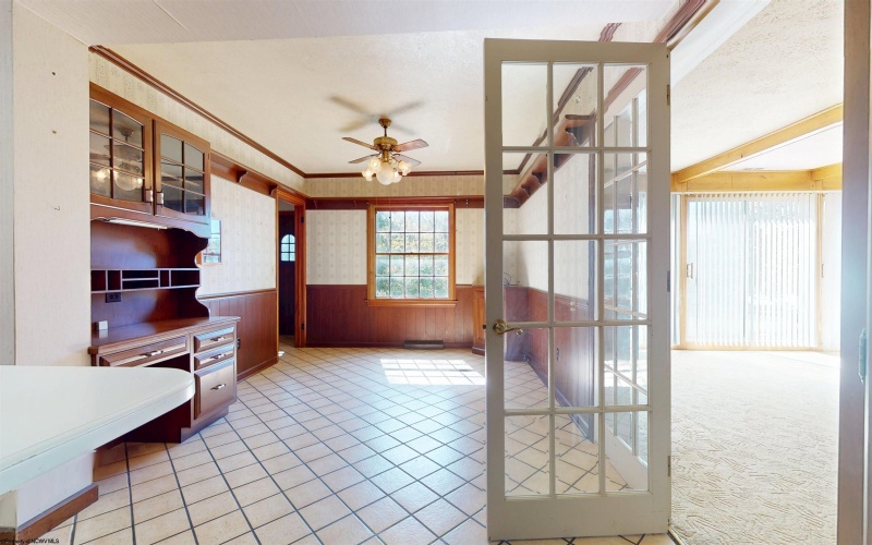 2001 Locust Avenue, Fairmont, West Virginia 26554, 4 Bedrooms Bedrooms, 10 Rooms Rooms,1 BathroomBathrooms,Single Family Detached,For Sale,Locust,10161820 2001 Locust Avenue, Fairmont, West Virginia 26554, 4 Bedrooms Bedrooms, 10 Rooms Rooms,1 BathroomBathrooms,Single Family Detached,For Sale,Locust,10161820