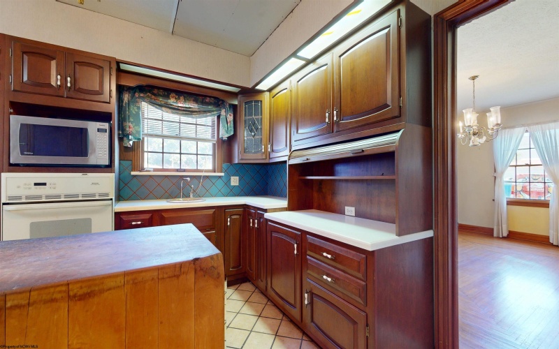 2001 Locust Avenue, Fairmont, West Virginia 26554, 4 Bedrooms Bedrooms, 10 Rooms Rooms,1 BathroomBathrooms,Single Family Detached,For Sale,Locust,10161820 2001 Locust Avenue, Fairmont, West Virginia 26554, 4 Bedrooms Bedrooms, 10 Rooms Rooms,1 BathroomBathrooms,Single Family Detached,For Sale,Locust,10161820