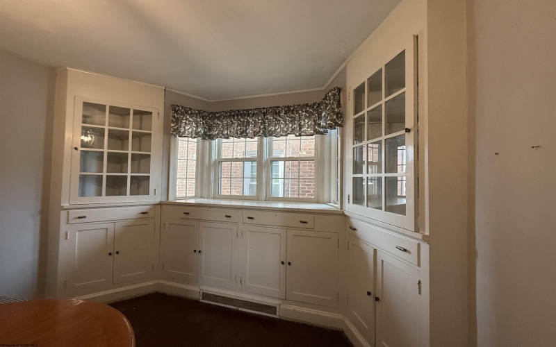 615 Main Street, Clarksburg, West Virginia 26301, 4 Bedrooms Bedrooms, 8 Rooms Rooms,1 BathroomBathrooms,Single Family Detached,For Sale,Main,10161818 615 Main Street, Clarksburg, West Virginia 26301, 4 Bedrooms Bedrooms, 8 Rooms Rooms,1 BathroomBathrooms,Single Family Detached,For Sale,Main,10161818