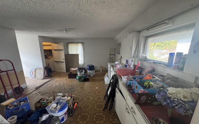 249 Main Avenue, Weston, West Virginia 26452, 3 Bedrooms Bedrooms, 9 Rooms Rooms,2 BathroomsBathrooms,Single Family Detached,For Sale,Main,10161826