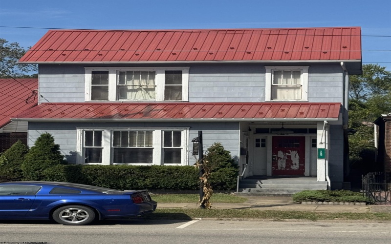249 Main Avenue, Weston, West Virginia 26452, 3 Bedrooms Bedrooms, 9 Rooms Rooms,2 BathroomsBathrooms,Single Family Detached,For Sale,Main,10161826
