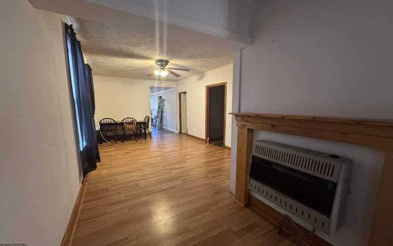 249 Main Avenue, Weston, West Virginia 26452, 3 Bedrooms Bedrooms, 9 Rooms Rooms,2 BathroomsBathrooms,Single Family Detached,For Sale,Main,10161826