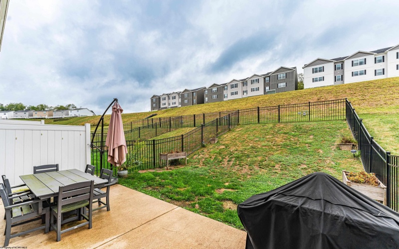 2020 Mountain Ash Lane, Morgantown, West Virginia 26501, 3 Bedrooms Bedrooms, 7 Rooms Rooms,2 BathroomsBathrooms,Single Family Attached,For Sale,Mountain Ash,10161827