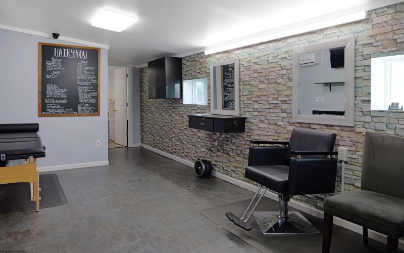427 Morgantown Street, Kingwood, West Virginia 26537, ,Commercial/industrial,For Sale,Morgantown,10161847