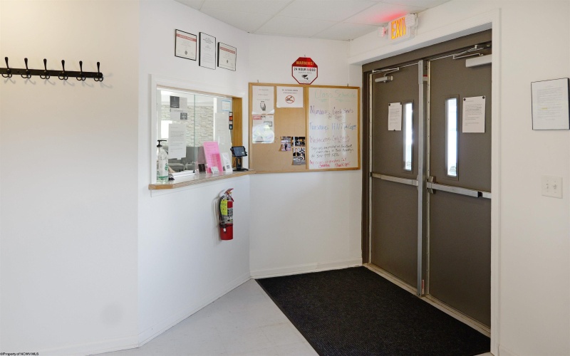 427 Morgantown Street, Kingwood, West Virginia 26537, ,Commercial/industrial,For Sale,Morgantown,10161847