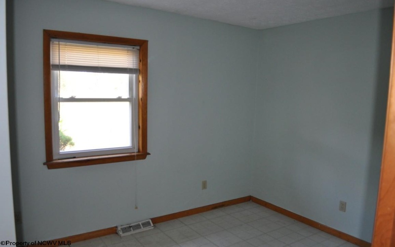 3039 Earl L Core Road, Morgantown, West Virginia 26508, 3 Bedrooms Bedrooms, 6 Rooms Rooms,2 BathroomsBathrooms,Single Family Detached,For Sale,Earl L Core,10161829