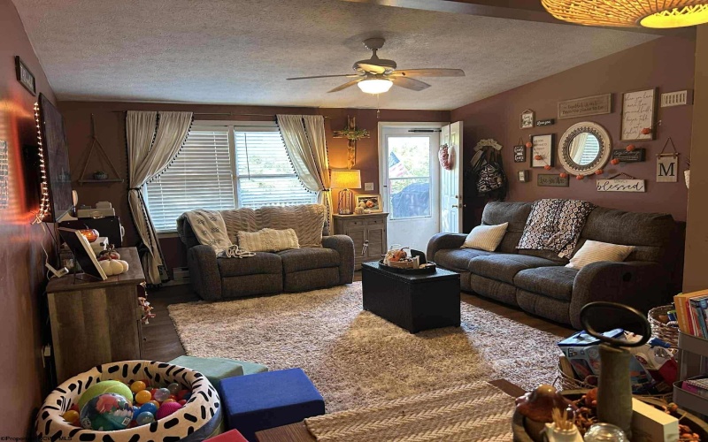 291 Norvell Drive, Buckhannon, West Virginia 26201, 3 Bedrooms Bedrooms, 5 Rooms Rooms,1 BathroomBathrooms,Single Family Detached,For Sale,Norvell,10161828