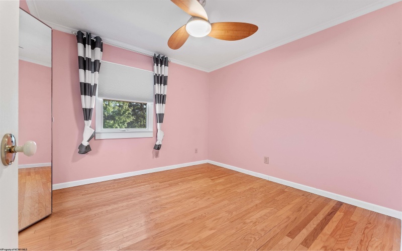 1 Greenway Avenue, Morgantown, West Virginia 26508, 4 Bedrooms Bedrooms, 9 Rooms Rooms,2 BathroomsBathrooms,Single Family Detached,For Sale,Greenway,10161833