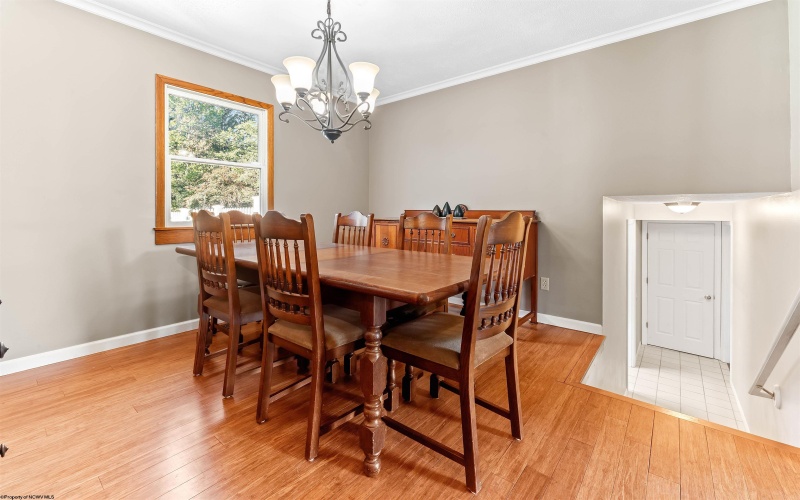 1 Greenway Avenue, Morgantown, West Virginia 26508, 4 Bedrooms Bedrooms, 9 Rooms Rooms,2 BathroomsBathrooms,Single Family Detached,For Sale,Greenway,10161833