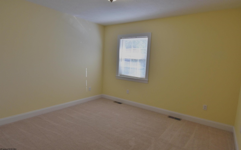 222 Timber Ridge Drive, Bridgeport, West Virginia 26330, 3 Bedrooms Bedrooms, 6 Rooms Rooms,3 BathroomsBathrooms,Residential Rentals,For Rent,Timber Ridge,10161834