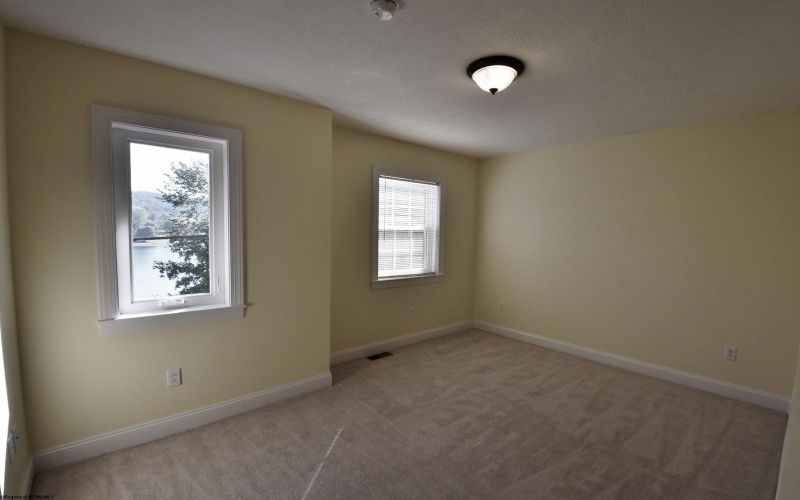 222 Timber Ridge Drive, Bridgeport, West Virginia 26330, 3 Bedrooms Bedrooms, 6 Rooms Rooms,3 BathroomsBathrooms,Residential Rentals,For Rent,Timber Ridge,10161834