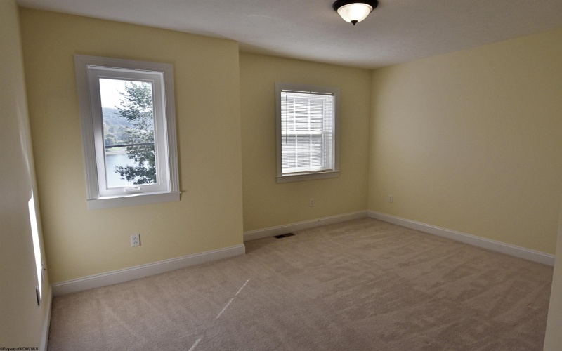 222 Timber Ridge Drive, Bridgeport, West Virginia 26330, 3 Bedrooms Bedrooms, 6 Rooms Rooms,3 BathroomsBathrooms,Residential Rentals,For Rent,Timber Ridge,10161834