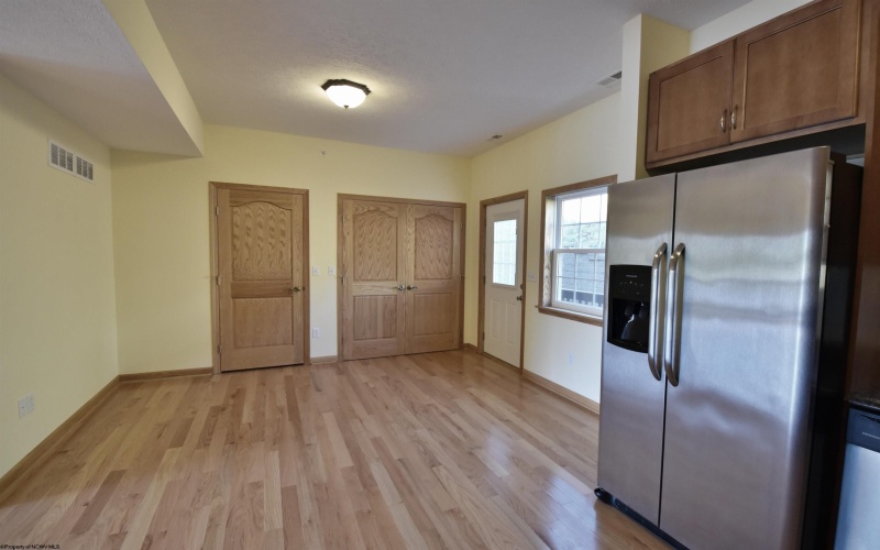222 Timber Ridge Drive, Bridgeport, West Virginia 26330, 3 Bedrooms Bedrooms, 6 Rooms Rooms,3 BathroomsBathrooms,Residential Rentals,For Rent,Timber Ridge,10161834