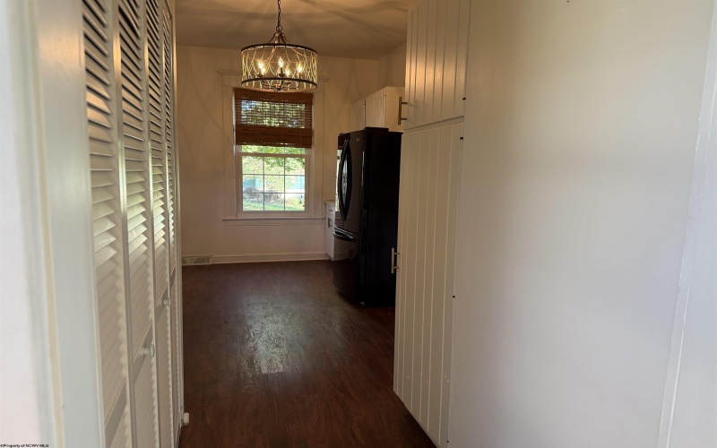 125 Hartland Avenue, Clarksburg, West Virginia 26301, 3 Bedrooms Bedrooms, 7 Rooms Rooms,1 BathroomBathrooms,Single Family Detached,For Sale,Hartland,10161843
