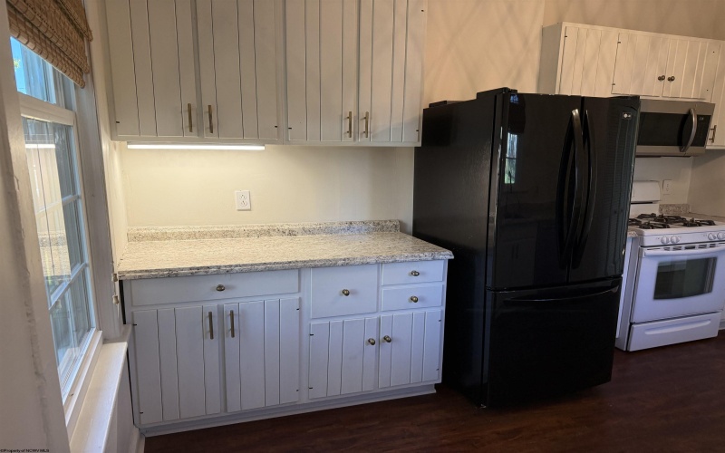 125 Hartland Avenue, Clarksburg, West Virginia 26301, 3 Bedrooms Bedrooms, 7 Rooms Rooms,1 BathroomBathrooms,Single Family Detached,For Sale,Hartland,10161843