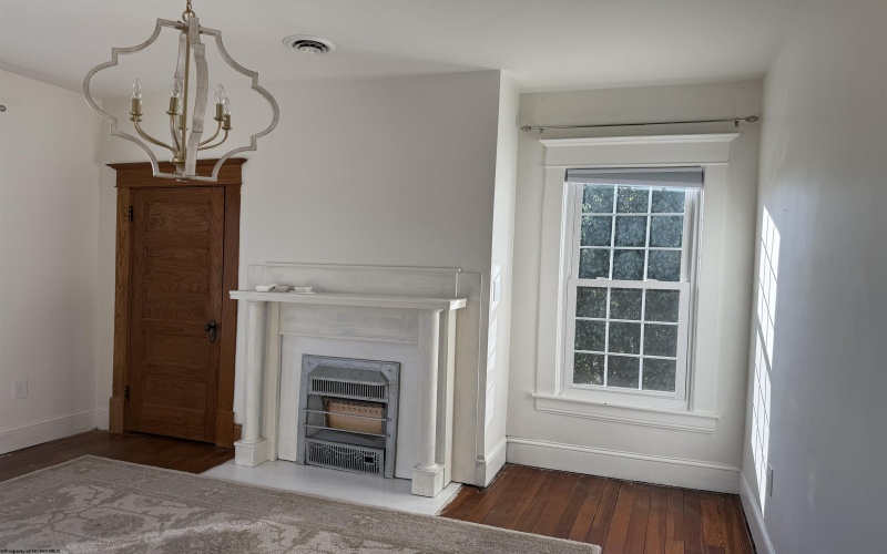 125 Hartland Avenue, Clarksburg, West Virginia 26301, 3 Bedrooms Bedrooms, 7 Rooms Rooms,1 BathroomBathrooms,Single Family Detached,For Sale,Hartland,10161843