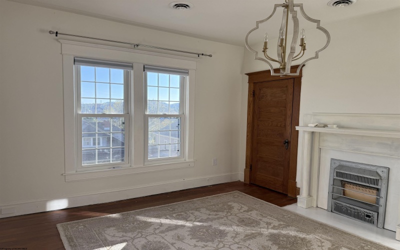 125 Hartland Avenue, Clarksburg, West Virginia 26301, 3 Bedrooms Bedrooms, 7 Rooms Rooms,1 BathroomBathrooms,Single Family Detached,For Sale,Hartland,10161843