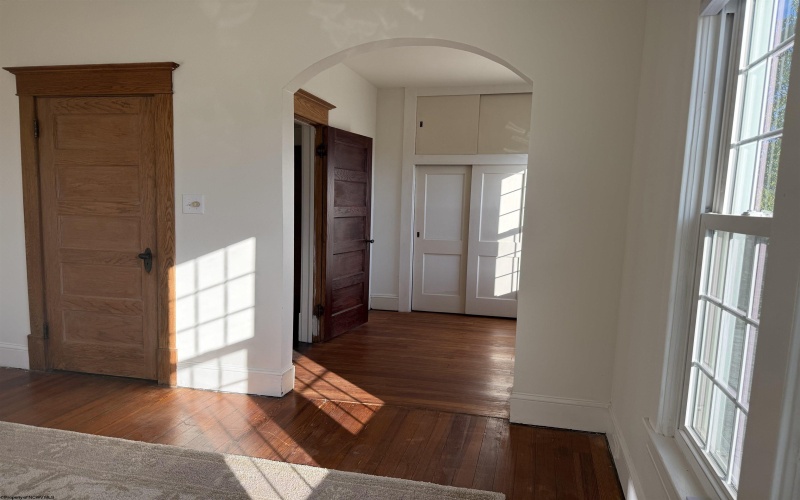 125 Hartland Avenue, Clarksburg, West Virginia 26301, 3 Bedrooms Bedrooms, 7 Rooms Rooms,1 BathroomBathrooms,Single Family Detached,For Sale,Hartland,10161843