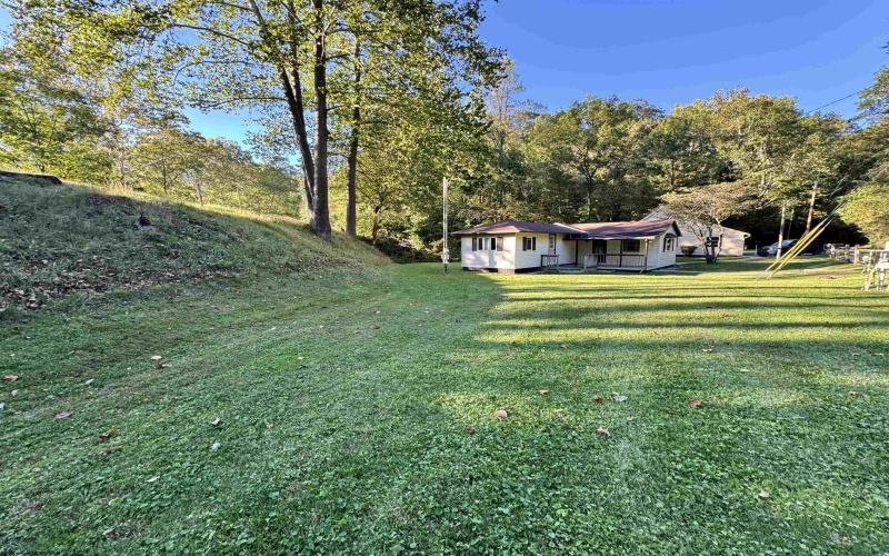 904 Pinchgut Hollow Road, Fairmont, West Virginia 26554, 2 Bedrooms Bedrooms, 6 Rooms Rooms,1 BathroomBathrooms,Single Family Detached,For Sale,Pinchgut Hollow,10161840