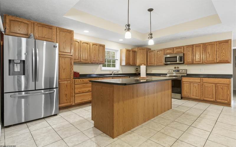 110 Woodmont Way, Fairmont, West Virginia 26554, 5 Bedrooms Bedrooms, 7 Rooms Rooms,3 BathroomsBathrooms,Single Family Detached,For Sale,Woodmont,10161845