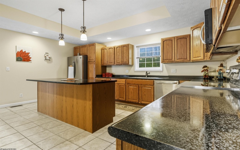 110 Woodmont Way, Fairmont, West Virginia 26554, 5 Bedrooms Bedrooms, 7 Rooms Rooms,3 BathroomsBathrooms,Single Family Detached,For Sale,Woodmont,10161845