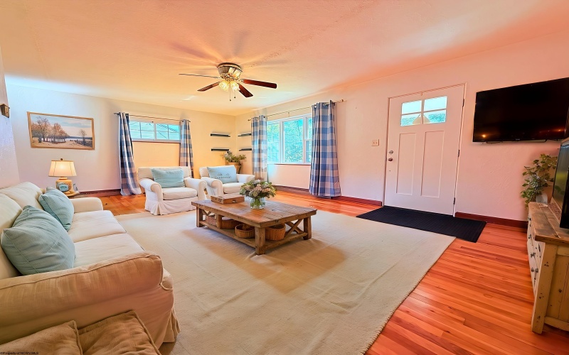 126 Firehouse Road, Fairmont, West Virginia 26554, 3 Bedrooms Bedrooms, 8 Rooms Rooms,2 BathroomsBathrooms,Single Family Detached,For Sale,Firehouse,10161852 126 Firehouse Road, Fairmont, West Virginia 26554, 3 Bedrooms Bedrooms, 8 Rooms Rooms,2 BathroomsBathrooms,Single Family Detached,For Sale,Firehouse,10161852
