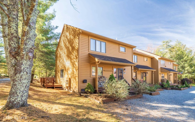 448 Deerfield Circle, Davis, West Virginia 26260, 3 Bedrooms Bedrooms, 5 Rooms Rooms,2 BathroomsBathrooms,Single Family Attached,For Sale,Deerfield,10161859 448 Deerfield Circle, Davis, West Virginia 26260, 3 Bedrooms Bedrooms, 5 Rooms Rooms,2 BathroomsBathrooms,Single Family Attached,For Sale,Deerfield,10161859