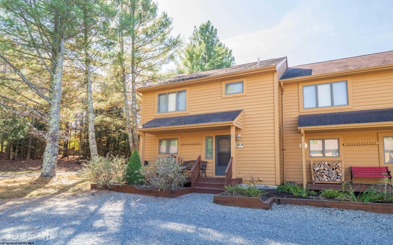 448 Deerfield Circle, Davis, West Virginia 26260, 3 Bedrooms Bedrooms, 5 Rooms Rooms,2 BathroomsBathrooms,Single Family Attached,For Sale,Deerfield,10161859 448 Deerfield Circle, Davis, West Virginia 26260, 3 Bedrooms Bedrooms, 5 Rooms Rooms,2 BathroomsBathrooms,Single Family Attached,For Sale,Deerfield,10161859