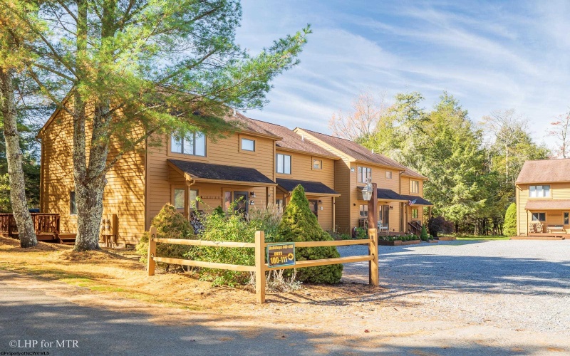 448 Deerfield Circle, Davis, West Virginia 26260, 3 Bedrooms Bedrooms, 5 Rooms Rooms,2 BathroomsBathrooms,Single Family Attached,For Sale,Deerfield,10161859 448 Deerfield Circle, Davis, West Virginia 26260, 3 Bedrooms Bedrooms, 5 Rooms Rooms,2 BathroomsBathrooms,Single Family Attached,For Sale,Deerfield,10161859