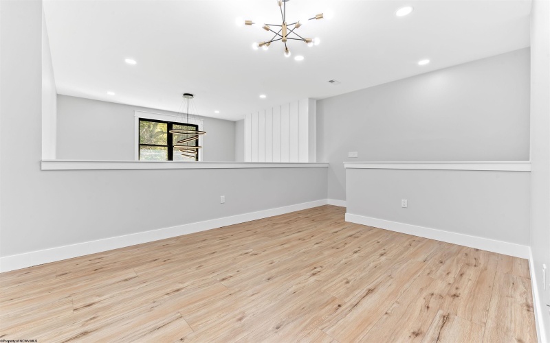 106 Tivoli Garden Drive, Morgantown, West Virginia 26508, 4 Bedrooms Bedrooms, 9 Rooms Rooms,4 BathroomsBathrooms,Single Family Attached,For Sale,Tivoli Garden,10161862