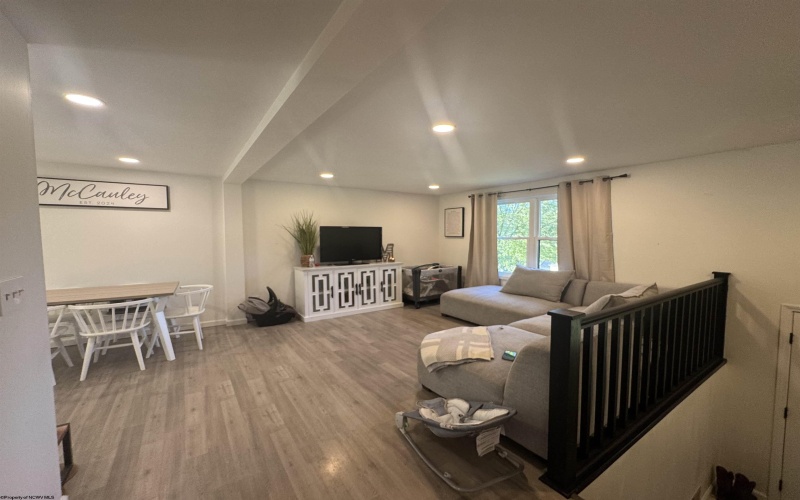 206 Tygart Drive, Philippi, West Virginia 26416-0000, 3 Bedrooms Bedrooms, 7 Rooms Rooms,2 BathroomsBathrooms,Single Family Detached,For Sale,Tygart,10161863
